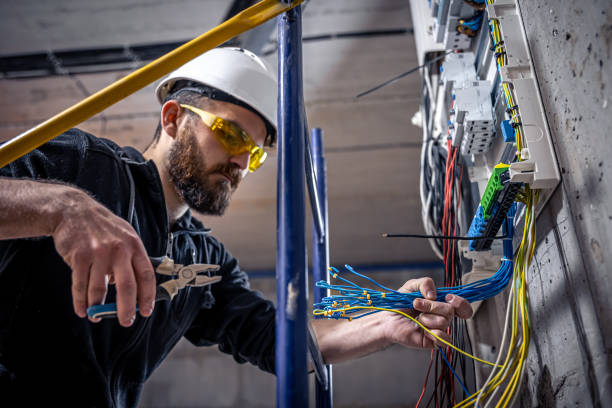 Best Residential Electrician Services  in Ohatchee, AL
